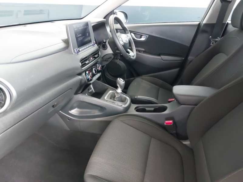 Hyundai Kona 1.0 Tgdi 48V Mhev Se Connect Black #5