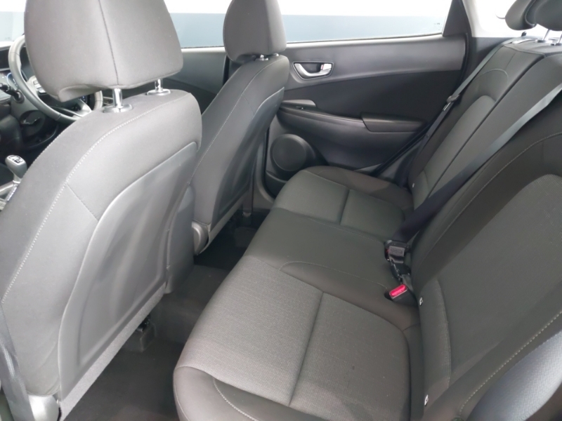 Hyundai Kona 1.0 Tgdi 48V Mhev Se Connect Black #6