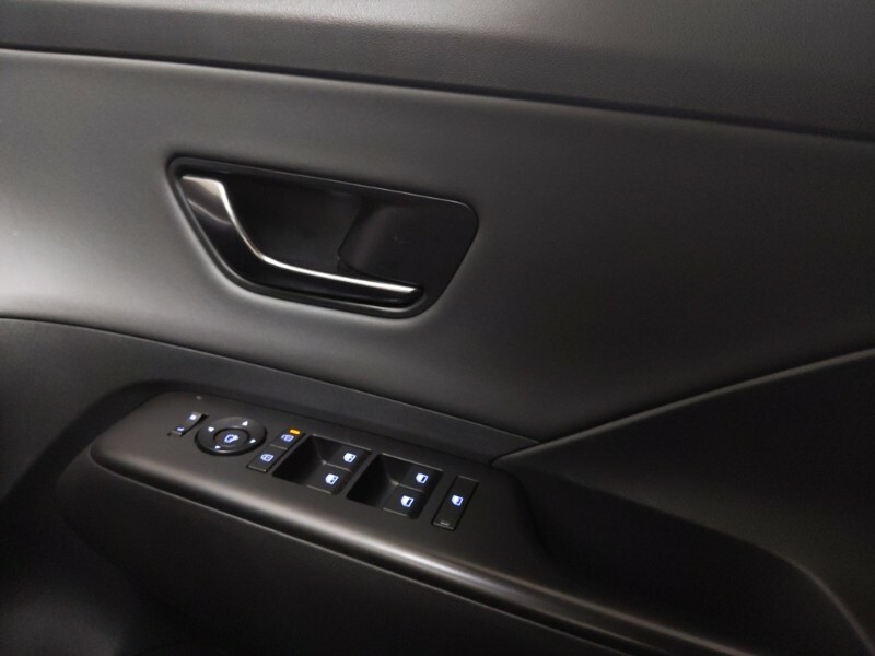 Hyundai Kona Advance 65Kwh Grey #18