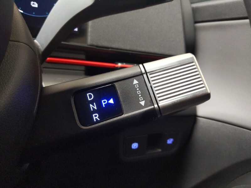 Hyundai Kona Advance 65Kwh Grey #17