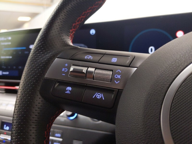 Hyundai Kona Advance 65Kwh Grey #16