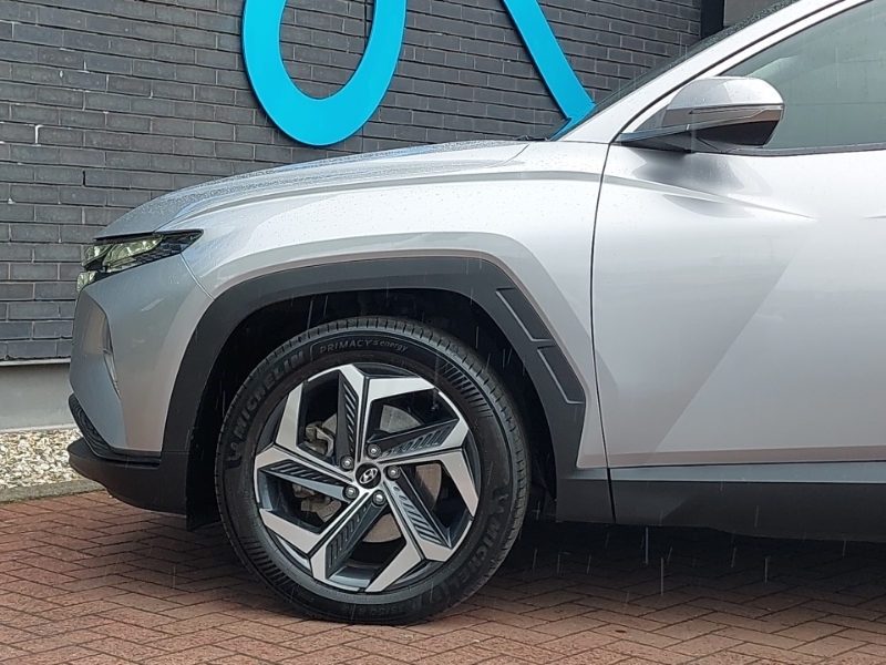 Hyundai Tucson 1.6L N Line White #19