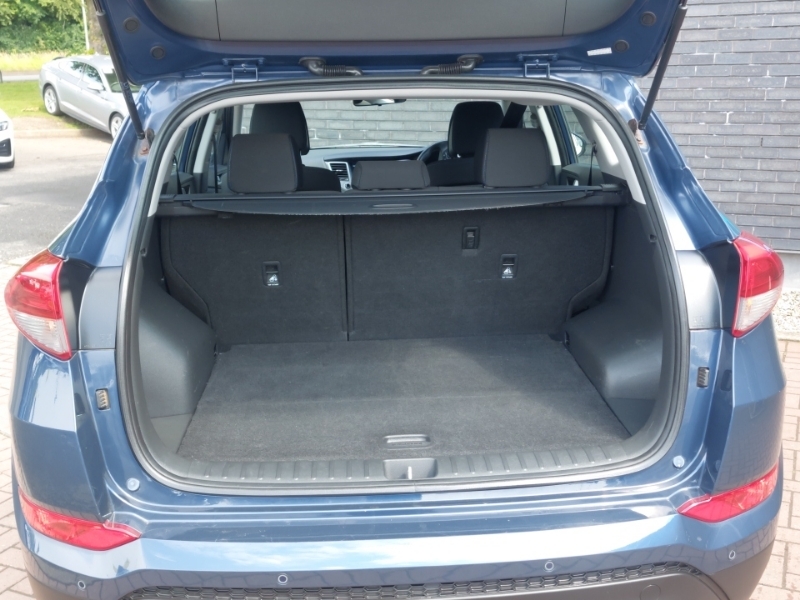Hyundai Tucson 1.7L Se Nav Black #18