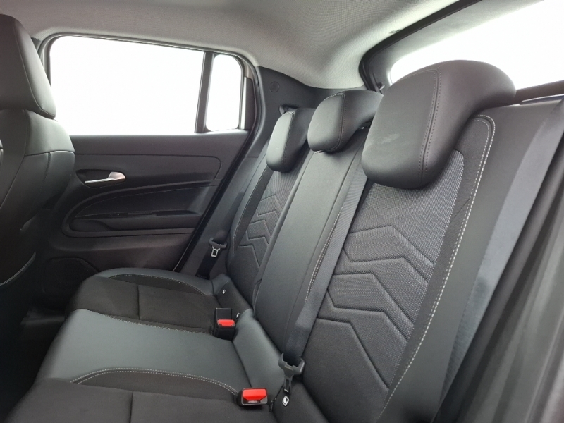 Jeep Avenger 1.2 Altitude Beige #6