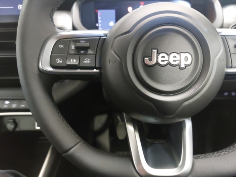 Jeep Avenger 1.2 Summit Suv 4 216 Miles 360 Black #12