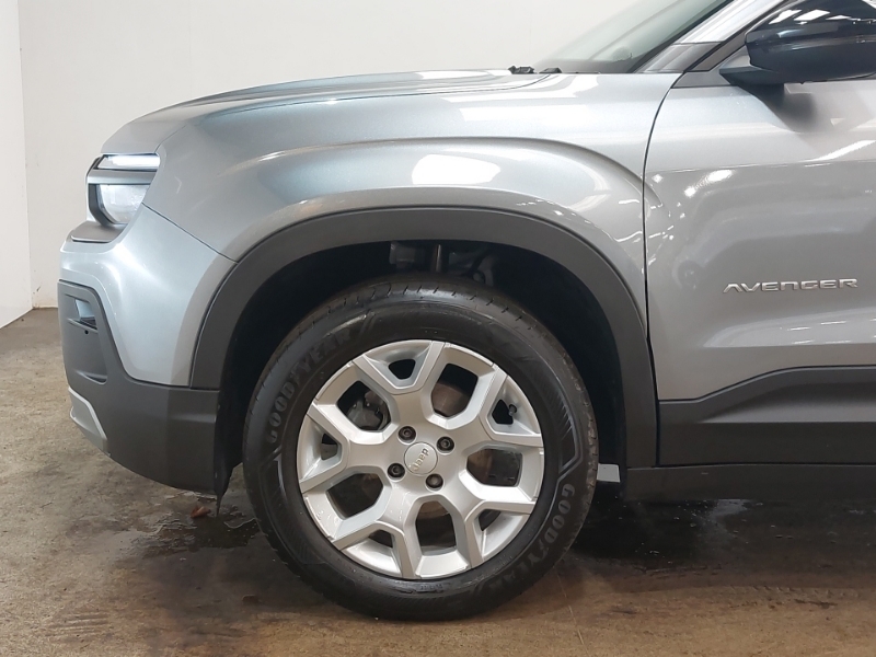 Jeep Avenger 1.2 Summit Suv 4 216 Miles 360 Black #19