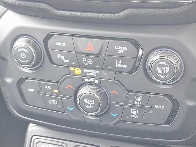 Jeep Renegade 1.5 E-hybrid Altitude Dct Black #15