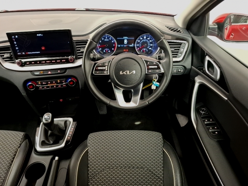 Kia Ceed 1.5T Gdi Isg 3 Red #3