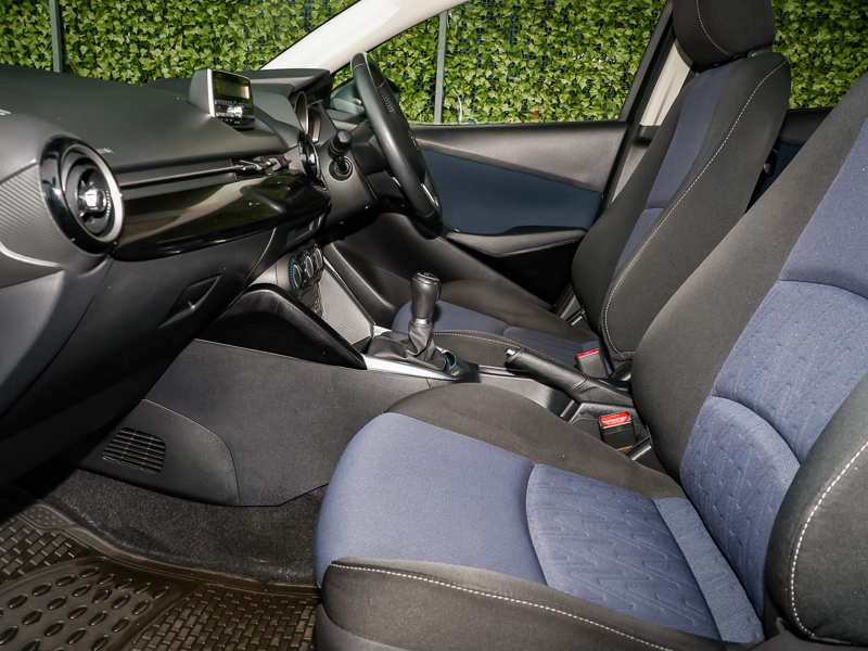 Mazda 2 1.5 75 Se-l Black #3