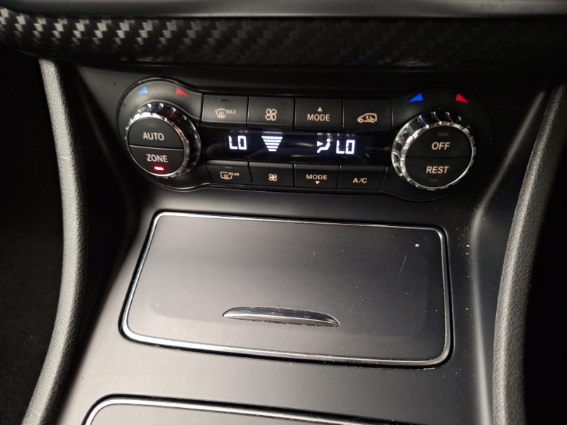 Mercedes-Benz A Class A180d Sport Premium Black #15