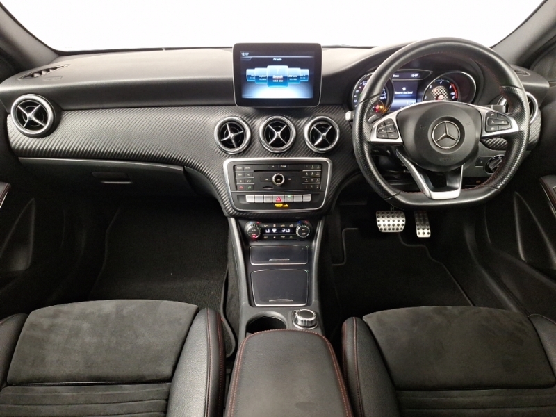 Mercedes-Benz A Class A180d Sport Premium Black #3
