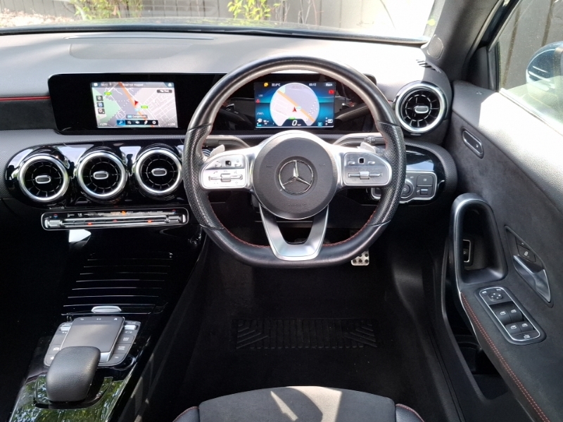 Mercedes-Benz A Class A180d 2.0 Sport Black #8