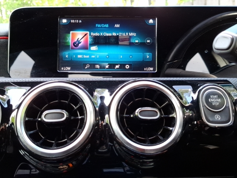 Mercedes-Benz A Class A180d 2.0 Sport Black #11