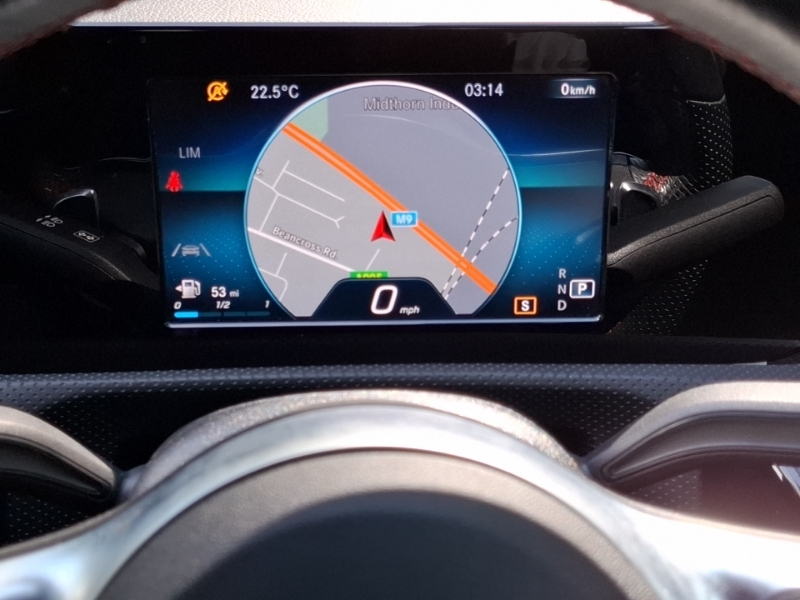 Mercedes-Benz A Class A180d 2.0 Sport Black #16