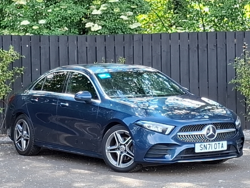 Mercedes-Benz A Class A180d 2.0 Sport Black #1
