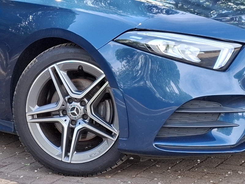 Mercedes-Benz A Class A180d 2.0 Sport Black #20