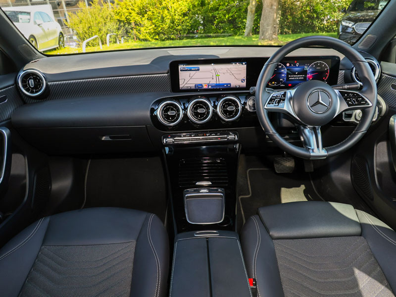 Mercedes-Benz A Class A180 Sport Edition KN25ZZW Silver #3