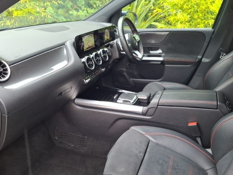 Mercedes-Benz B Class B180d Amg Line Blue #5