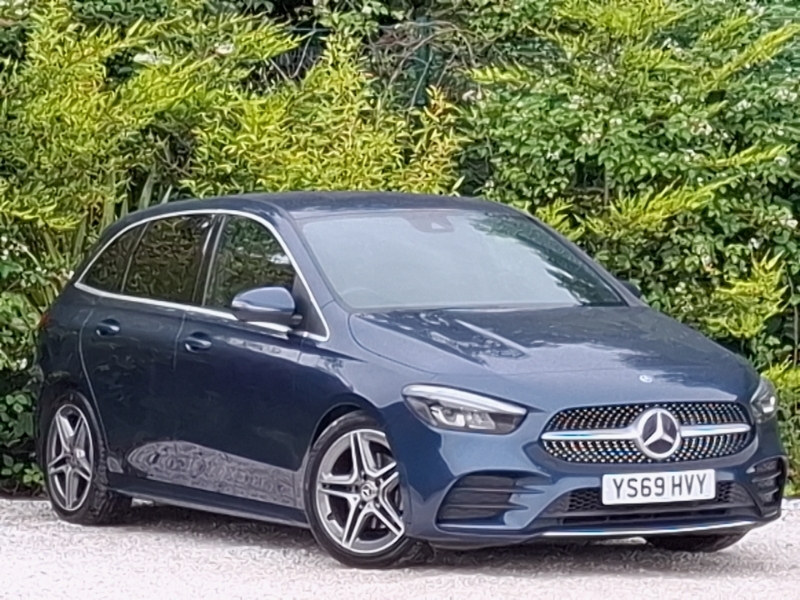 Mercedes-Benz B Class B180d Amg Line Blue