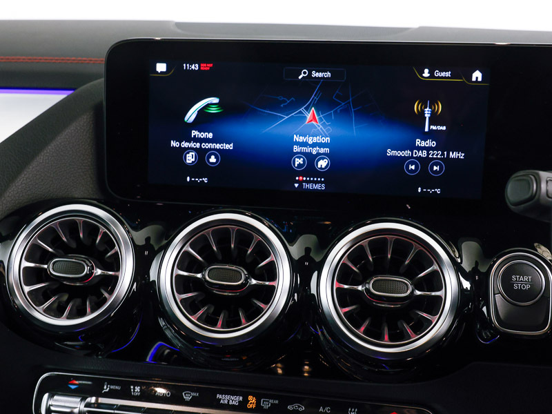 Mercedes-Benz EQA Eqa 250 140Kw Amg Line 66.5Kwh White #10