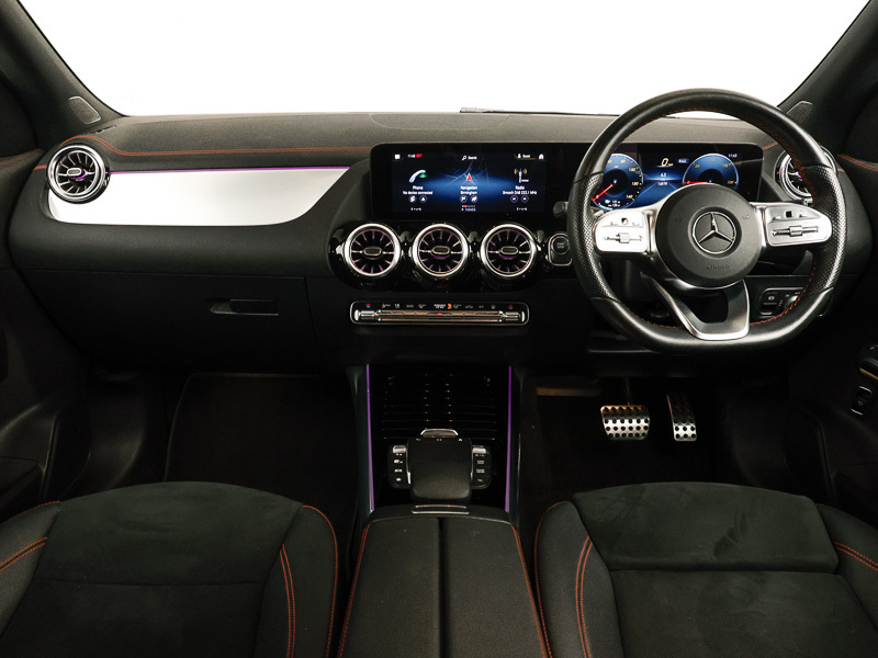 Mercedes-Benz EQA Eqa 350 4Matic 215Kw Amg Line 66.5Kwh Black #3