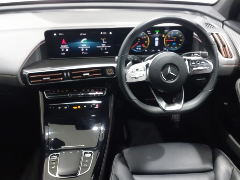 Mercedes-Benz EQC Amg Line Black #8