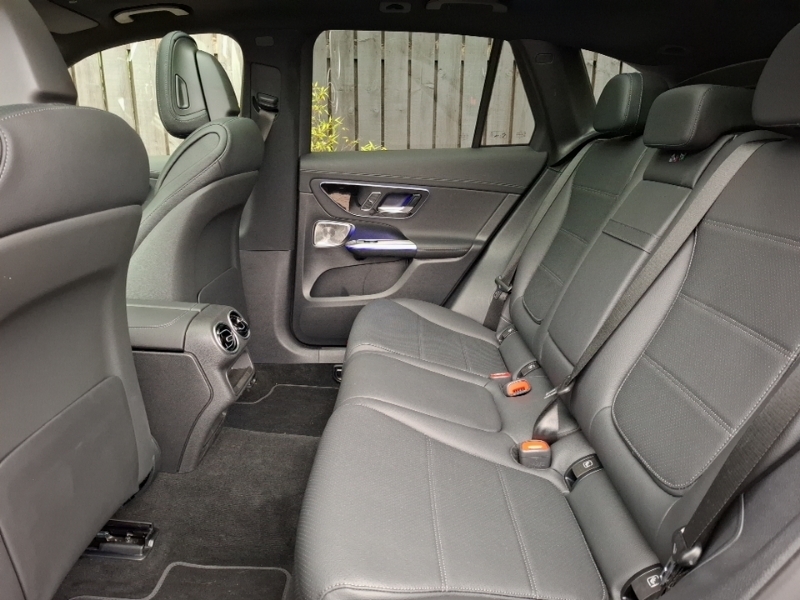 Mercedes-Benz GLC Class Glc 300De 4Matic Amg Line Premium 9G-tronic Grey #6