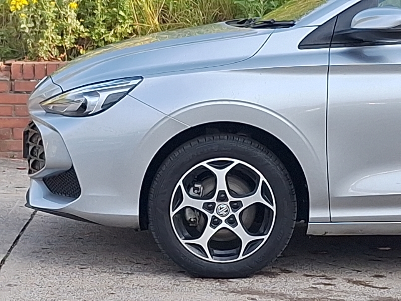 MG MG3 1.5 Hybrid Trophy Euro 6 Ss White #19