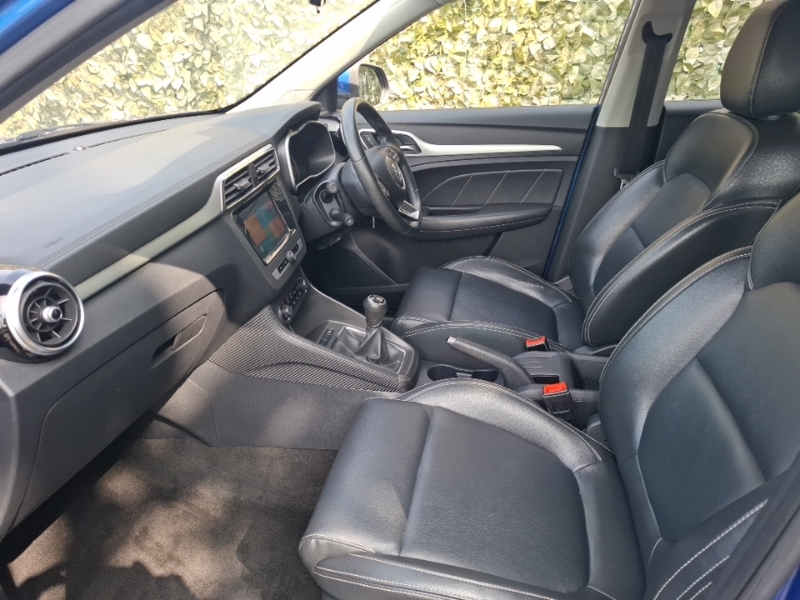 MG ZS 1.5 Vti-tech Exclusive Blue #5