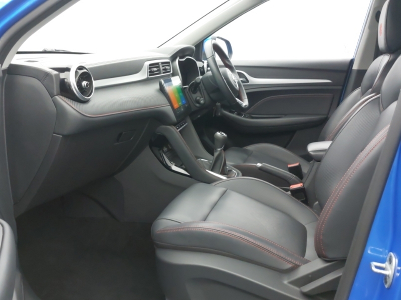 MG ZS 1.5 Vti-tech Exclusive Blue #5