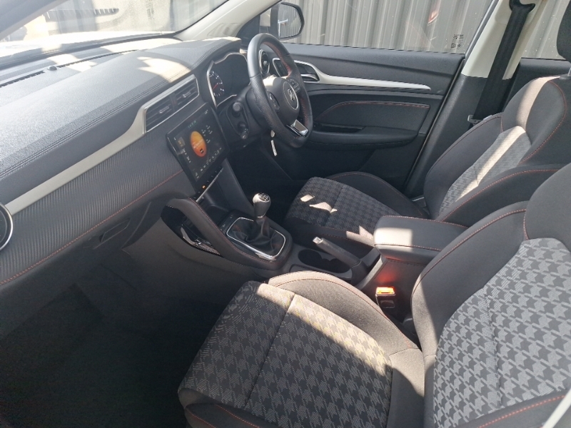 MG ZS 1.5 Vti-tech Excite Silver #5