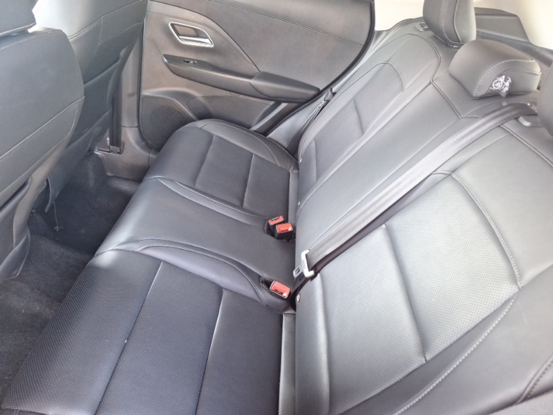 MG ZS 1.5 Hybrid Trophy Red #6