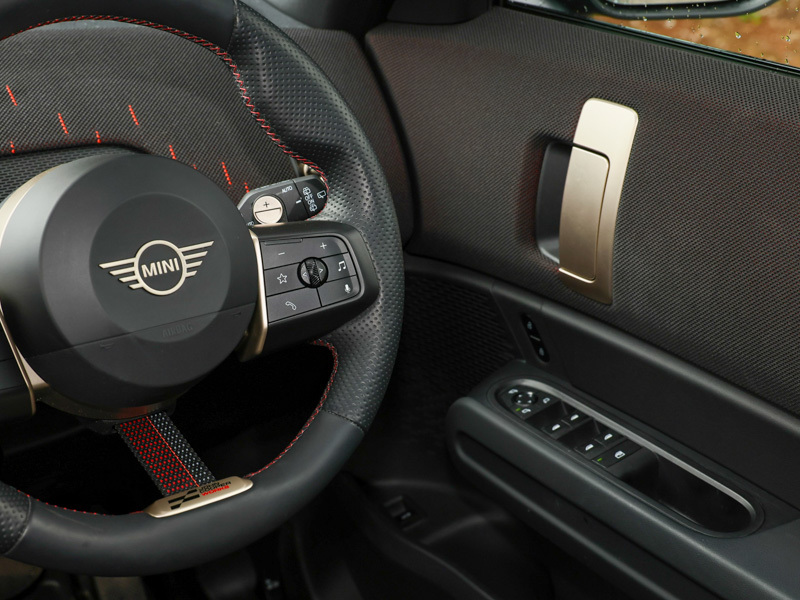 Mini Countryman 150Kw E Sport Level 2 66Kwh Black #18
