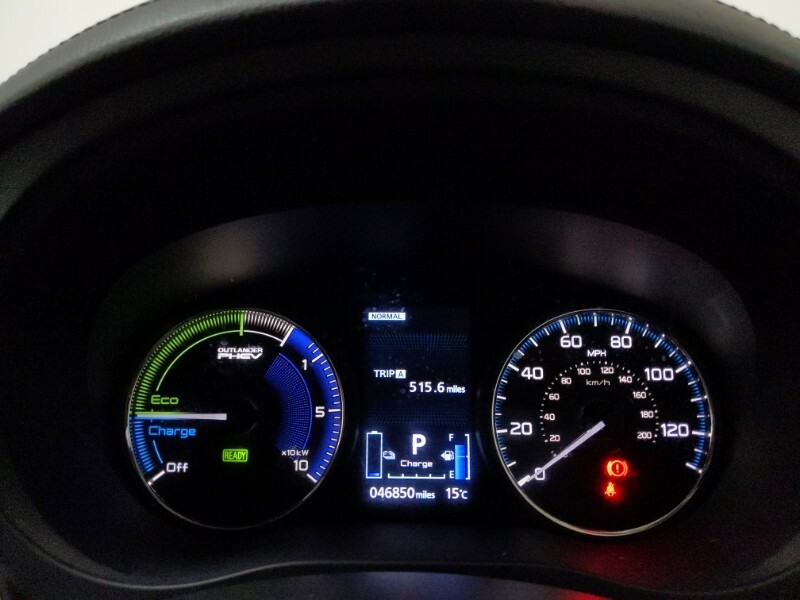 Mitsubishi Outlander Outlander Juro Phev Cvt Red #19
