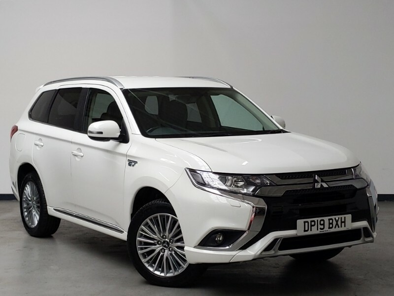 Mitsubishi Outlander 2.4 Phev Juro White