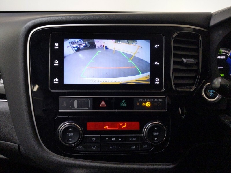 Mitsubishi Outlander Outlander Juro Phev Cvt Red #11