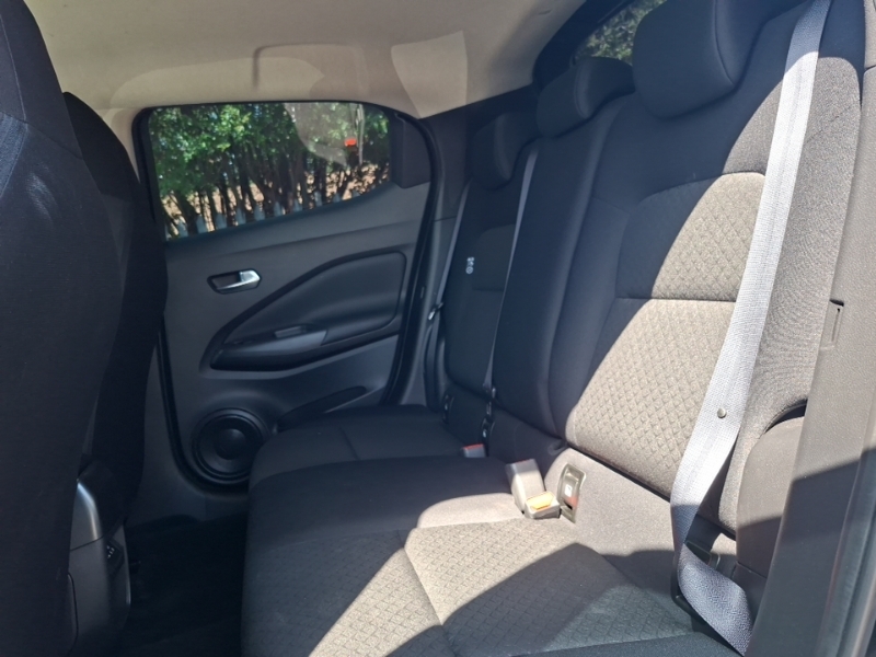 Nissan Juke 1.0 Dig-t Acenta Premium FN24RSX Black #6