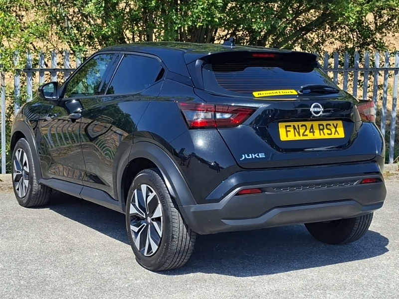 Nissan Juke 1.0 Dig-t Acenta Premium FN24RSX Black #2