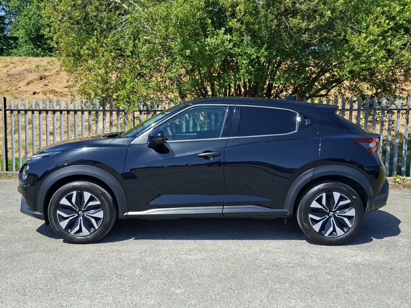 Nissan Juke 1.0 Dig-t Acenta Premium FN24RSX Black #4
