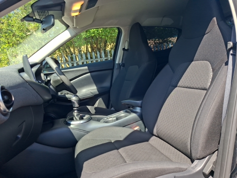 Nissan Juke 1.0 Dig-t Acenta Premium FN24RSX Black #5