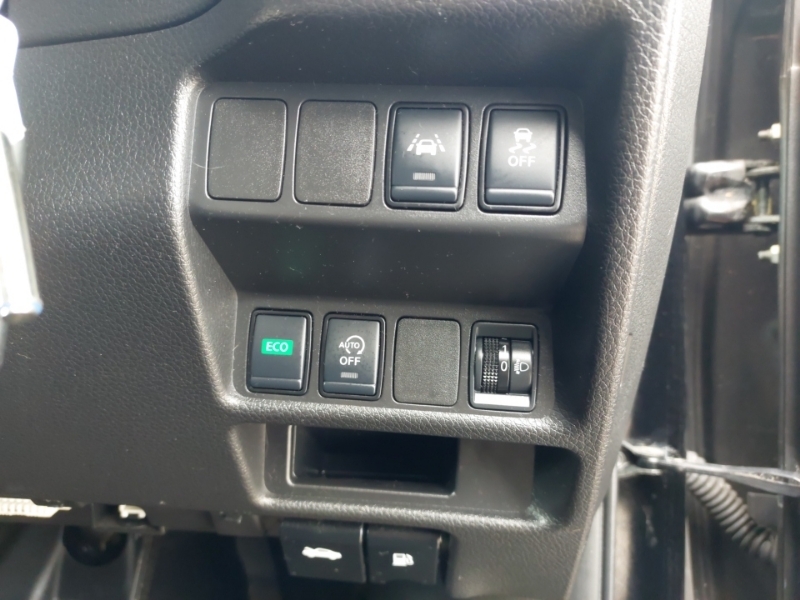 Nissan X-Trail Dci Tekna Xtronic White #17