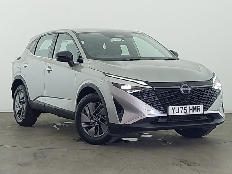 Nissan Qashqai 1.3 Dig-t Mh 158 Acenta Premium Xtronic Silver