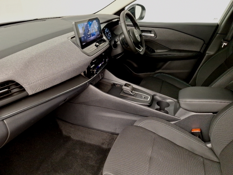 Nissan Qashqai 1.3 Dig-t Mh 158 Acenta Premium Xtronic Silver #5
