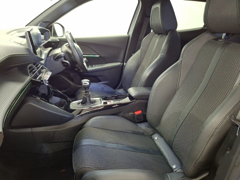 Peugeot 2008 1.2 Puretech 130 Gt Grey #5