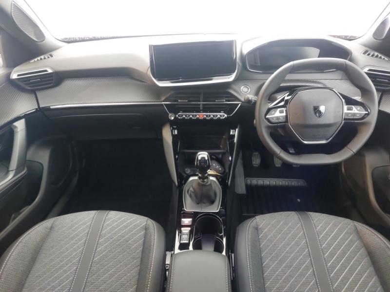 Peugeot 2008 1.2 Puretech Allure Red #3