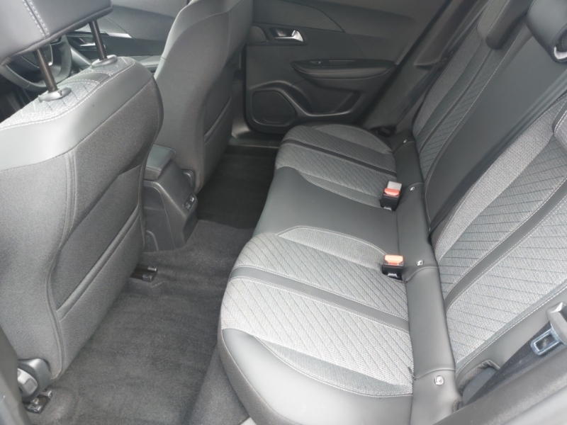 Peugeot 2008 1.2 Puretech Allure Grey #6