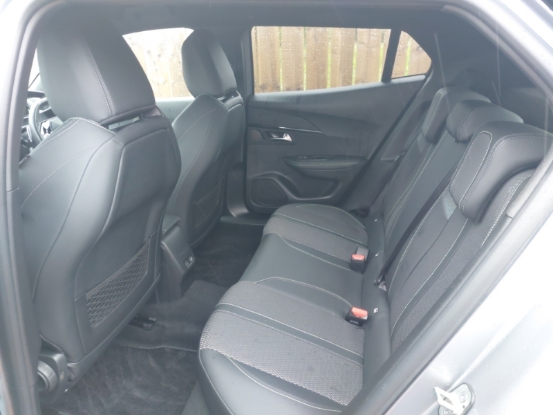 Peugeot 2008 1.2 Puretech 130 Gt Eat8 Grey #6