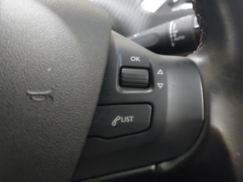 Peugeot 208 Gt Line Silver #13