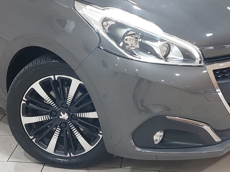 Peugeot 208 Gt Line Silver #20