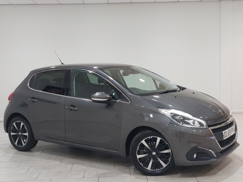 Peugeot 208 Gt Line Silver #7